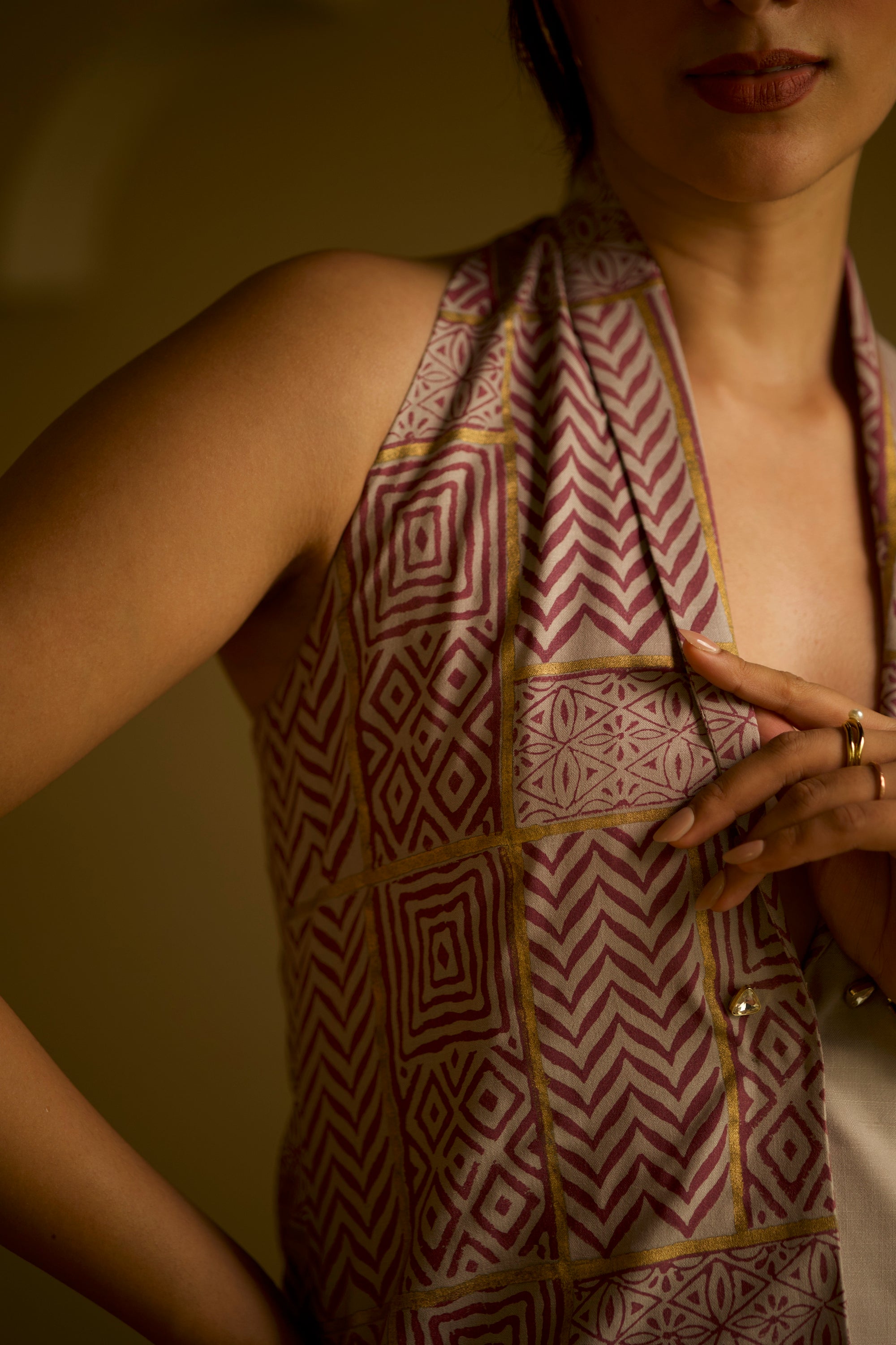 Lewine Halter Set